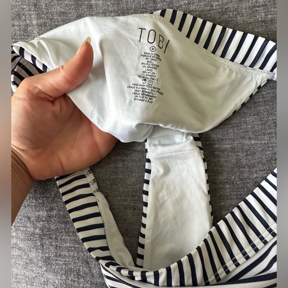 3/$20 NWOT Tobi pinstripe bikini bottom - Picture 2 of 3